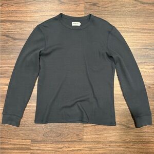 Taylor Stitch Organic Cotton Crew in Faded Black Waffle. Size Medium.